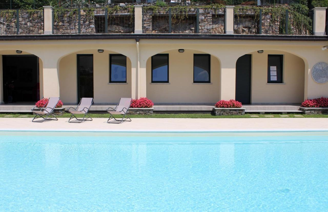Oleandro 2 Apartment In Villa Cerutti Мерґоццо Екстер'єр фото